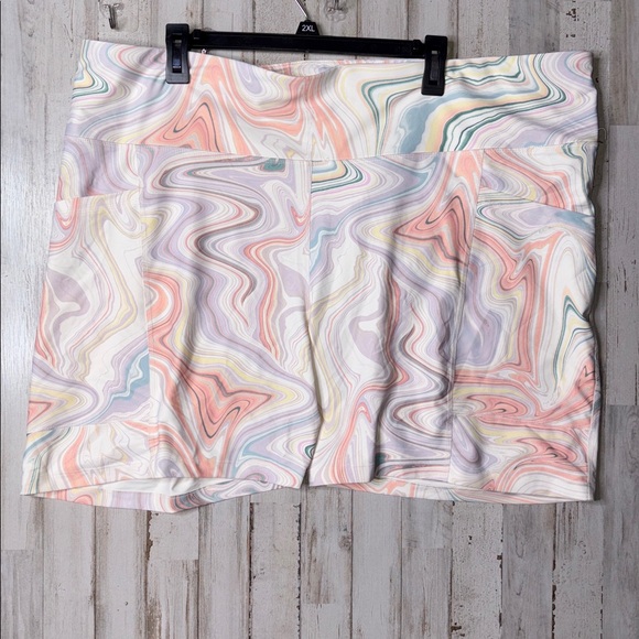 Old Navy Pants - Old Navy High Waisted Powersoft Biker 6"  Plus Size 4X Pastel Swirl Shorts